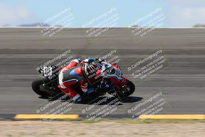 media/Apr-05-2024-Apex Assassins-CVMA Friday Practice (Fri) [[ee2ef04f2b]]/3-Racer 2/Session 3 (Bowl Speed Pans)/